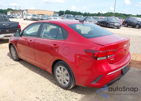 2022 Kia Rio S из США, поврежденный, VIN 3KPA24AD3NE447850